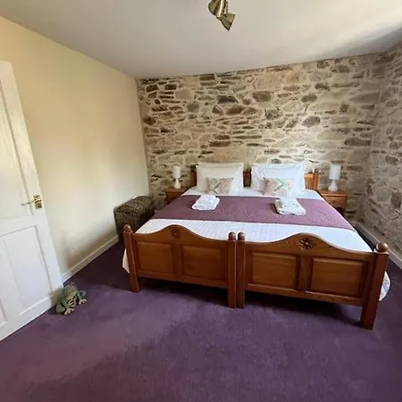 Open Plan 3 Bedrooms Cornish Stone House Holiday home St Austell