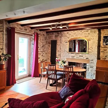 Open Plan 3 Bedrooms Cornish Stone House * St Austell