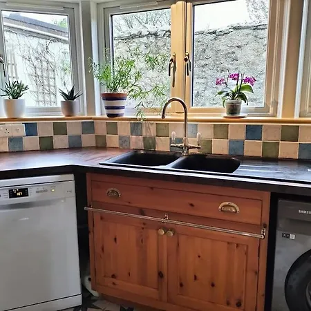 Open Plan 3 Bedrooms Cornish Stone House Holiday home *
